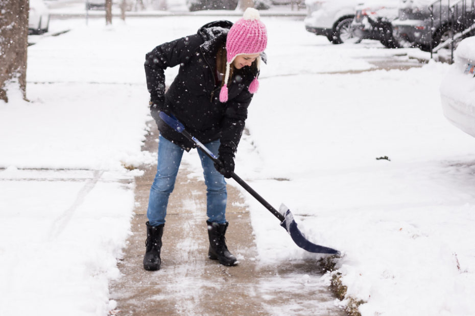 teenager-shoveling-snow