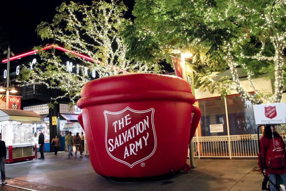 salvation-army-red-bucket